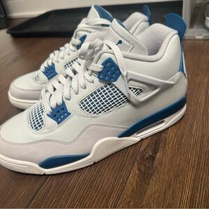 Jordan Sneakers White and Blue
